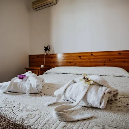 Hotel Casa Giuseppina Sant'Angelo (Isola d'Ischia)